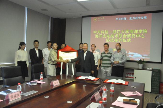 PG����(����)����IOS/��׿��/�ֻ���APP����