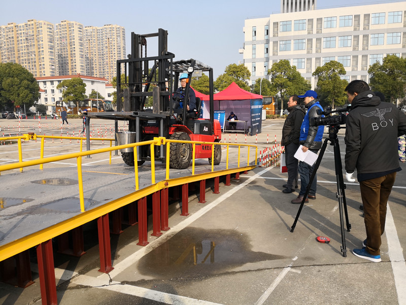 PG����(����)����IOS/��׿��/�ֻ���APP����