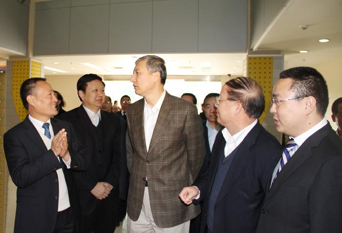 PG����(����)����IOS/��׿��/�ֻ���APP����