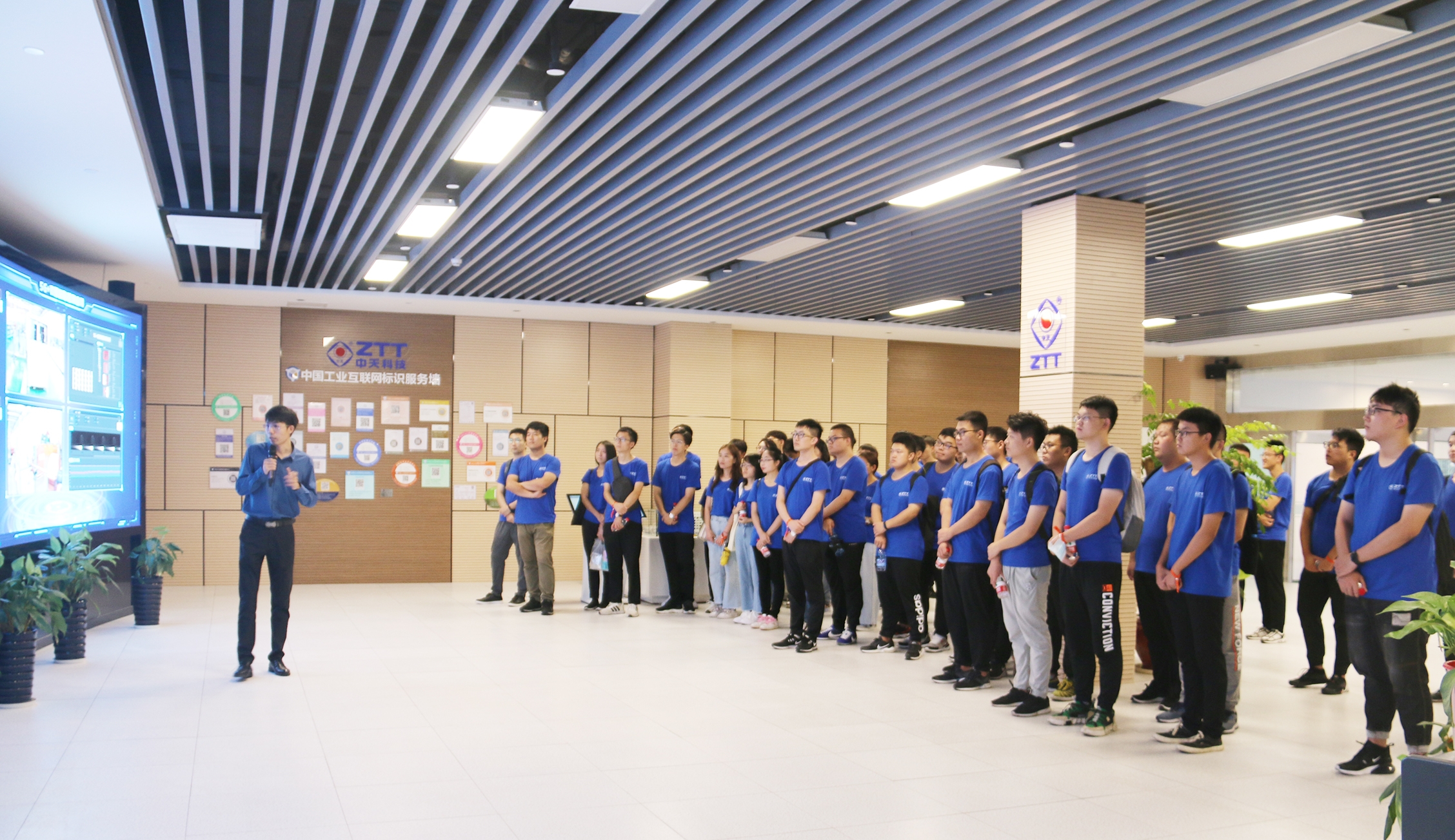 PG����(����)����IOS/��׿��/�ֻ���APP����