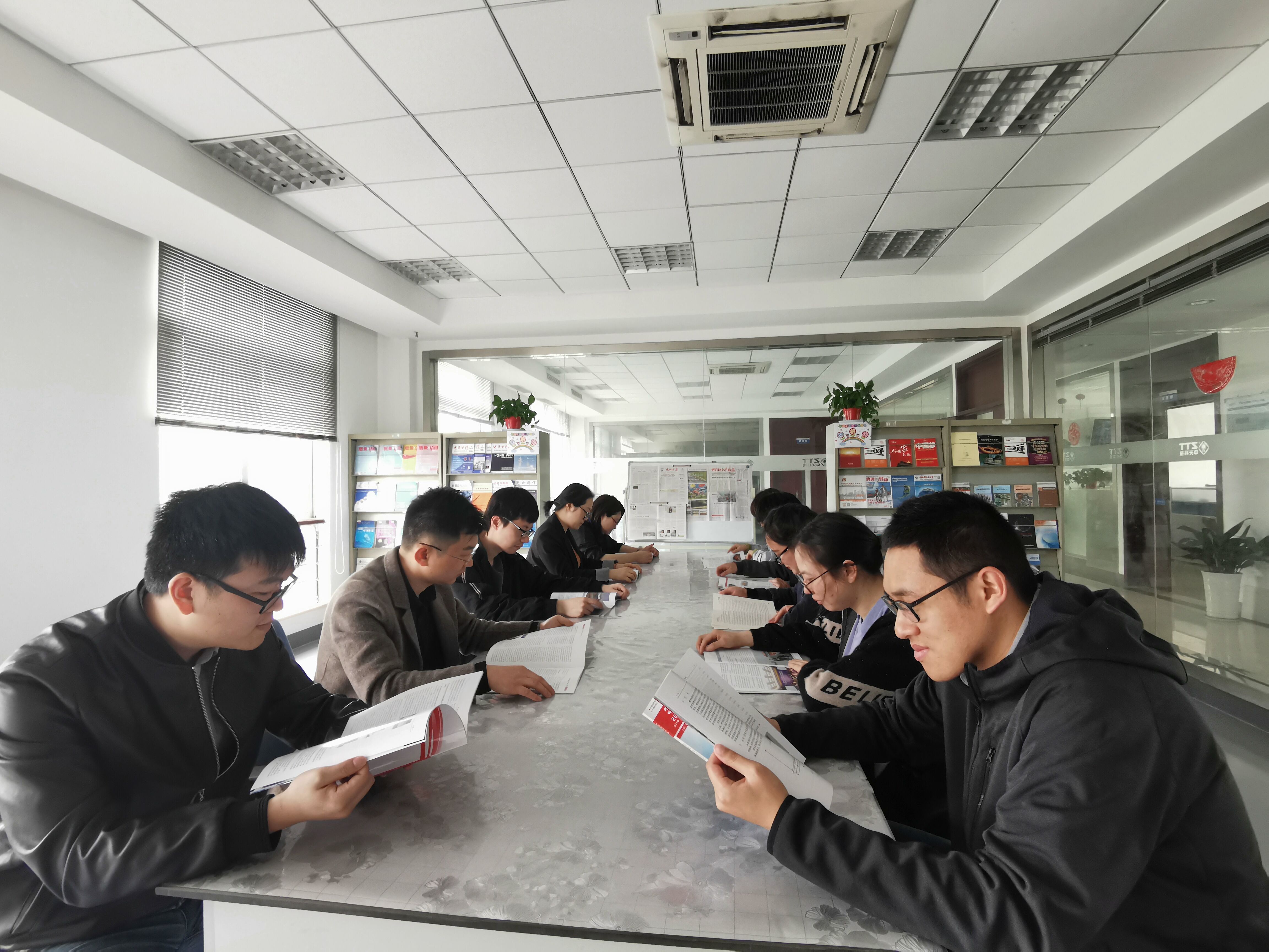 PG����(����)����IOS/��׿��/�ֻ���APP����