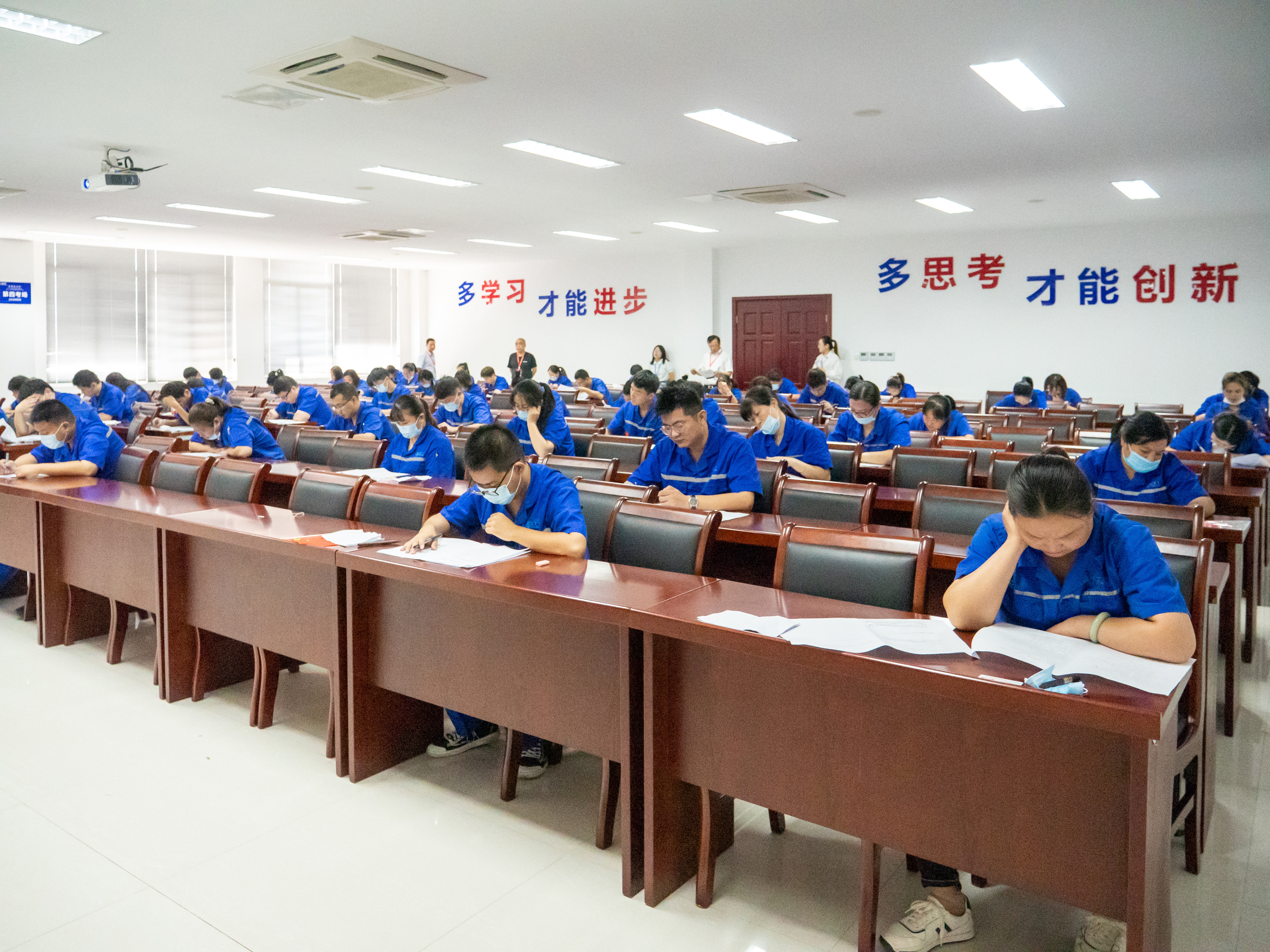 PG����(����)����IOS/��׿��/�ֻ���APP����