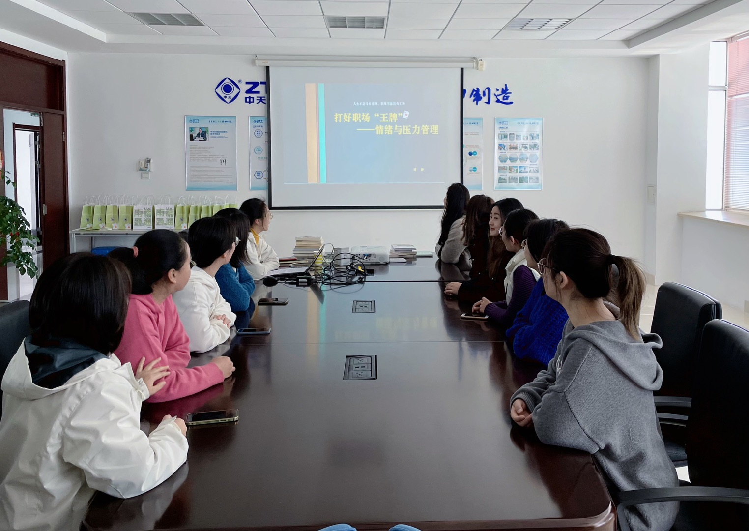 PG����(����)����IOS/��׿��/�ֻ���APP����