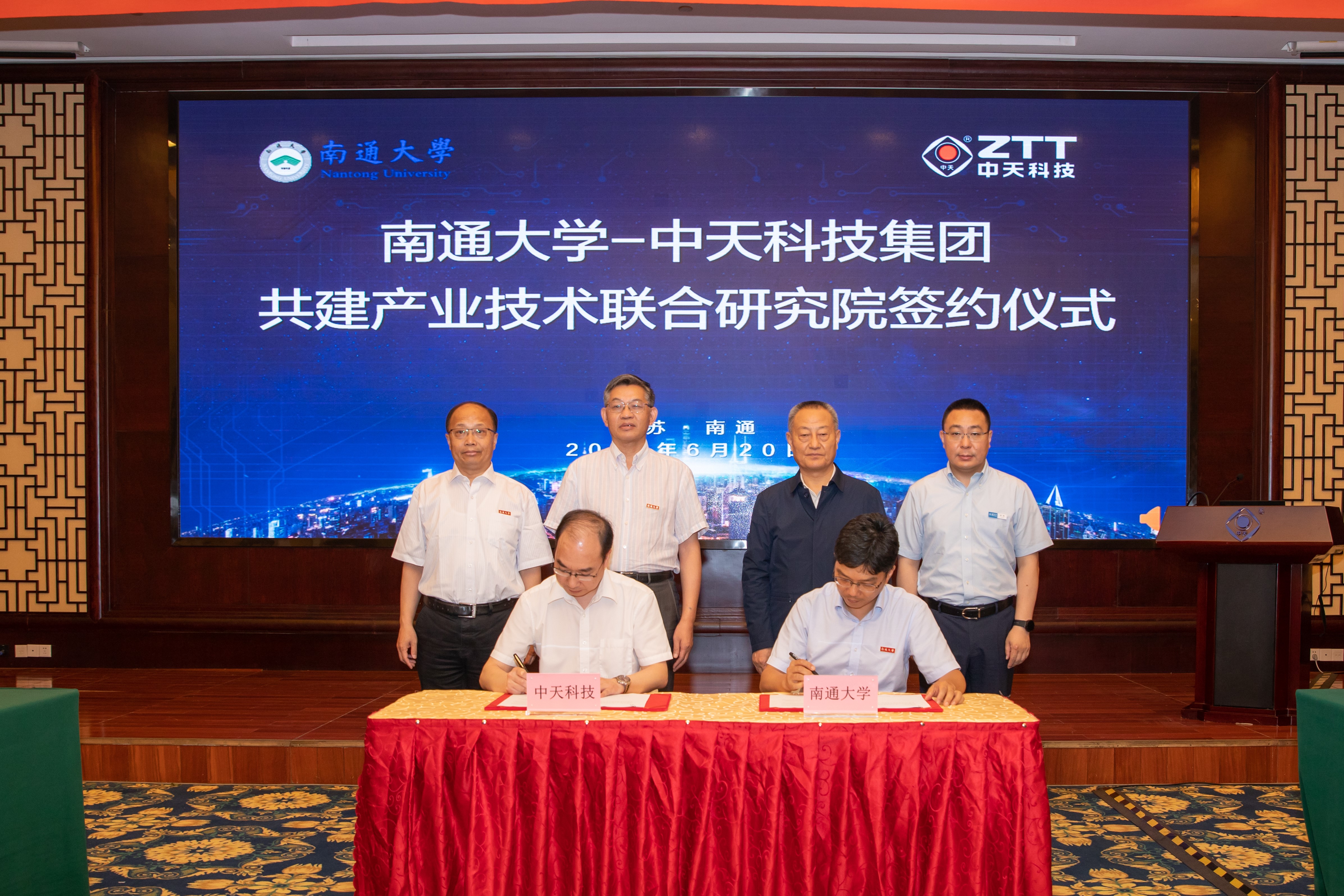 PG����(����)����IOS/��׿��/�ֻ���APP����